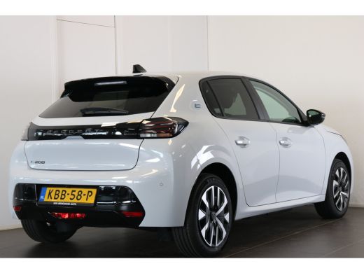 Peugeot e-208 Business | Elektrische parkeerrem | Elektrische parkeerrem | Extra getinte achterste zijruiten en... ActivLease financial lease