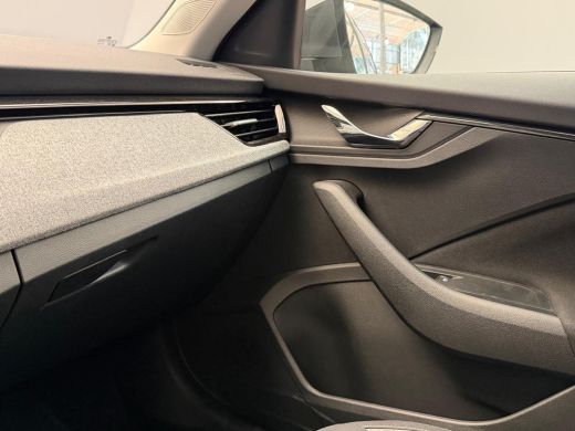 Skoda Kamiq 1.0 TSI Selection Carplay | LED | Parkeersensoren | Digitaal Dashboard | Climate Control | Cruise... ActivLease financial lease