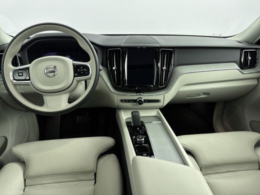 Volvo  XC60 T6 Plug-in hybrid Plus Bright | Trekhaak | Panoramadak | 21 inch LM | PDC V+A + Camara | Lederen ... ActivLease financial lease