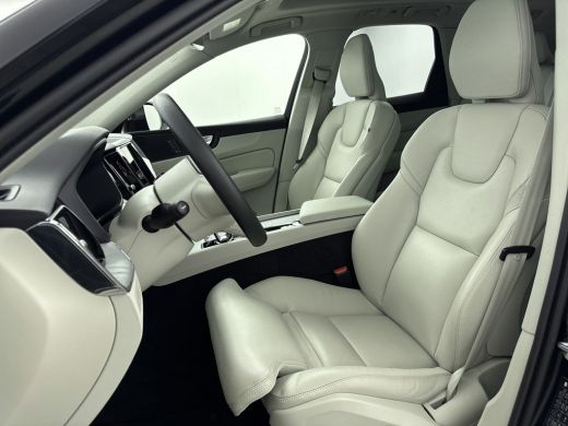 Volvo  XC60 T6 Plug-in hybrid Plus Bright | Trekhaak | Panoramadak | 21 inch LM | PDC V+A + Camara | Lederen ... ActivLease financial lease