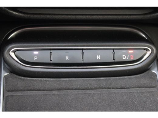 Abarth 600e 280 pk Scorpionissima 54 kWh / Navigatie / Camera / Sportstoelen / Elektr. kofferklep / PDC V+A /... ActivLease financial lease