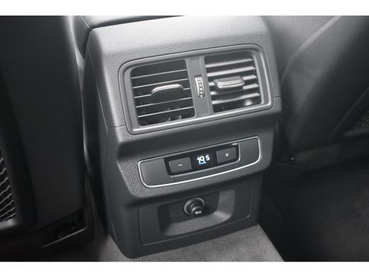 Audi Q5 50 TFSI e 300PK quattro S line | 100% SOH | PANORAMA DAK | TREKHAAK | CAMERA | STOELVERW. +KOEL. ... ActivLease financial lease