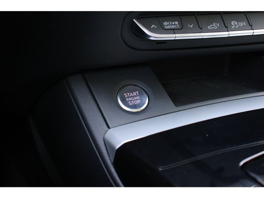 Audi Q5 50 TFSI e Pro Line | NL-AUTO! | 1E EIGENAAR! | CRUISE | LED | LANE ASSIST | PARK SENS | ELEKTR. A... ActivLease financial lease
