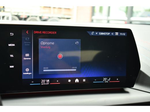 BMW 1 Serie 120 M-Sport Pano ACC 360 HUD Massage H/K 19inch El-Klep ActivLease financial lease