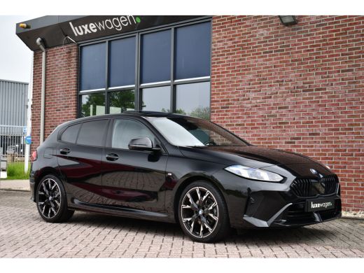 BMW 1 Serie 120 M-Sport Pano ACC 360 HUD Massage H/K 19inch El-Klep ActivLease financial lease