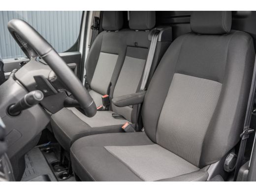 Citroën Jumpy 2.0 BlueHDi | 145 PK | AUTO | Vitrual display | Camera | Carplay | Cruise | Airco | 3-Zits ActivLease financial lease