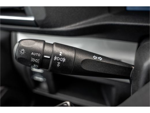 Citroën Jumpy 2.0 BlueHDi | 145 PK | AUTO | Vitrual display | Camera | Carplay | Cruise | Airco | 3-Zits ActivLease financial lease