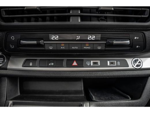 Citroën Jumpy 2.0 BlueHDi | 145 PK | AUTO | Vitrual display | Camera | Carplay | Cruise | Airco | 3-Zits ActivLease financial lease