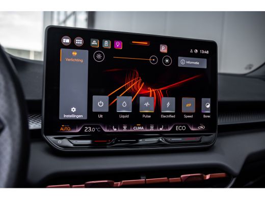 CUPRA Terramar 1.5 TSI e-Hybrid 272pk VZ Performance | Leder | Panoramadak | Trekhaak | Leder | Sennheiser | 360... ActivLease financial lease