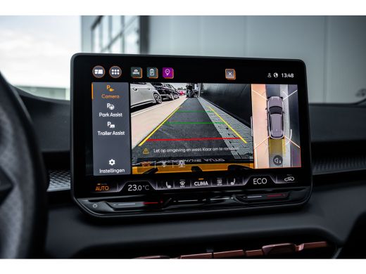 CUPRA Terramar 1.5 TSI e-Hybrid 272pk VZ Performance | Leder | Panoramadak | Trekhaak | Leder | Sennheiser | 360... ActivLease financial lease