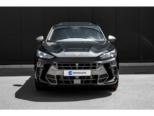 CUPRA Terramar 1.5 TSI e-Hybrid 272pk VZ Performance | Leder | Panoramadak | Trekhaak | Leder | Sennheiser | 360... ActivLease financial lease