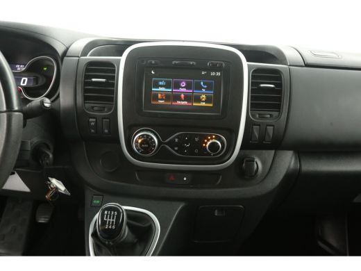 Fiat Talento 2.0 MultiJet 145PK L2H1 | Airco | Cruise | Camera | 3 Zits | 2xSchuifdeur | Navi | Trekhaak ActivLease financial lease
