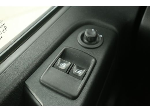 Fiat Talento 2.0 MultiJet 145PK L2H1 | Airco | Cruise | Camera | 3 Zits | 2xSchuifdeur | Navi | Trekhaak ActivLease financial lease