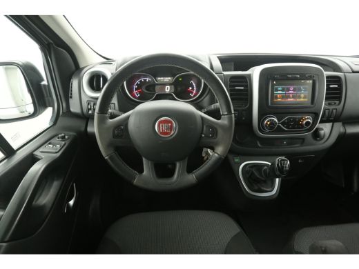 Fiat Talento 2.0 MultiJet 145PK L2H1 | Airco | Cruise | Camera | 3 Zits | 2xSchuifdeur | Navi | Trekhaak ActivLease financial lease