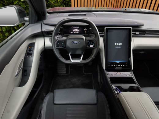Ford Explorer Premium Extended Range RWD 77 kWh | Trekhaak | 360 Cam | Pano | HUD | Memory | Sfeer ActivLease financial lease