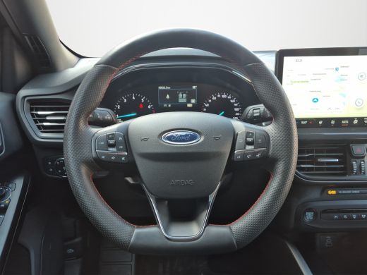 Ford Focus 1.0 EcoBoost Hybrid ST Line 125pk | Winterpack | Wegklapbare Trekhaak ActivLease financial lease