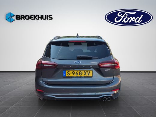 Ford Focus 1.0 EcoBoost Hybrid ST Line 125pk | Winterpack | Wegklapbare Trekhaak ActivLease financial lease