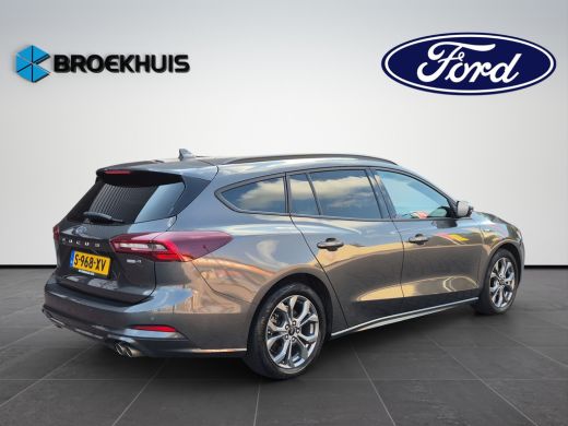 Ford Focus 1.0 EcoBoost Hybrid ST Line 125pk | Winterpack | Wegklapbare Trekhaak ActivLease financial lease