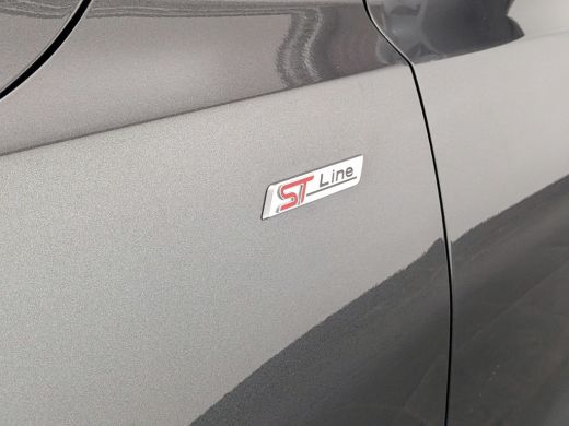 Ford Focus 1.0 EcoBoost Hybrid ST Line 125pk | Winterpack | Wegklapbare Trekhaak ActivLease financial lease