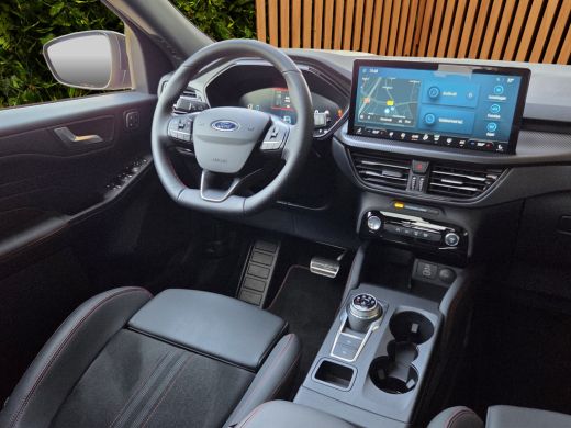 Ford Kuga 2.5 PHEV ST-Line X | Black Pack | Elek. Trekhaak | B&O | Panoramadak | Adaptive Cruise | Head Up ... ActivLease financial lease