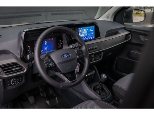 Ford Transit Courier 1.5 EcoBlue Trend | Adaptieve cruise | Camera | Winter-pack | | Dodehoek detectie ActivLease financial lease