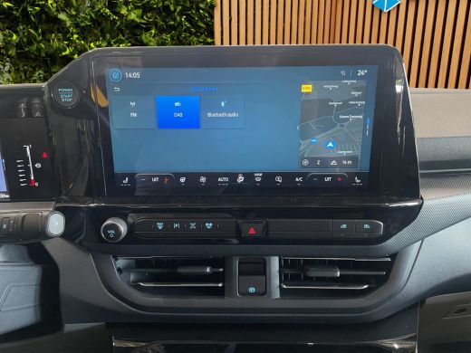 Ford Transit Custom DC 2.0 TDCI 170pk Aut. Limited L2H1 | Dubbel Cabine | NL auto | 1e eig. | Elek. Schuifdeur | Adap... ActivLease financial lease