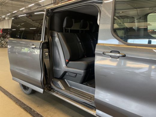 Ford Transit Custom DC 2.0 TDCI 170pk Aut. Limited L2H1 | Dubbel Cabine | NL auto | 1e eig. | Elek. Schuifdeur | Adap... ActivLease financial lease