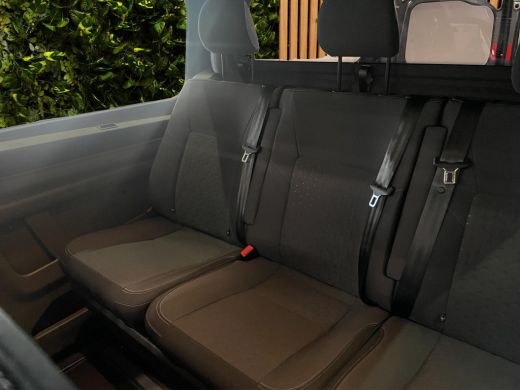 Ford Transit Custom DC 2.0 TDCI 170pk Aut. Limited L2H1 | Dubbel Cabine | NL auto | 1e eig. | Elek. Schuifdeur | Adap... ActivLease financial lease