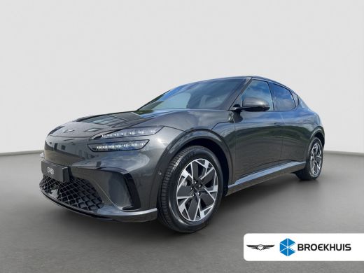 Genesis GV60 84 kWh 229pk First Edition | 360 Camera | Winterpakket | 19" Lichtmetaal | Parkeer Assistent | Ad...
