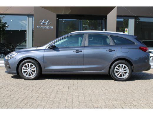 Hyundai i30 1.0 T-GDI Comfort | Achteruitrijcamera | Airco (automatisch) | Navigatiesysteem full map ActivLease financial lease