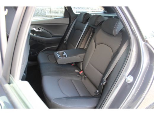 Hyundai i30 1.0 T-GDI Comfort | Achteruitrijcamera | Airco (automatisch) | Navigatiesysteem full map ActivLease financial lease