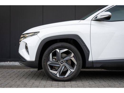Hyundai Tucson 1.6 T-GDI 265pk PHEV Comfort Smart 4WD Automaat | Trekhaak | LED | Camera | 19'' Lichtmetaal | Ai... ActivLease financial lease
