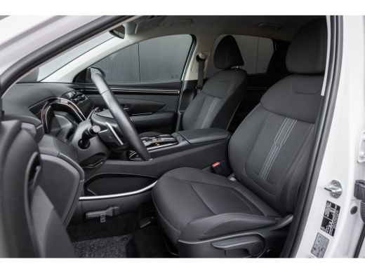Hyundai Tucson 1.6 T-GDI 265pk PHEV Comfort Smart 4WD Automaat | Trekhaak | LED | Camera | 19'' Lichtmetaal | Ai... ActivLease financial lease