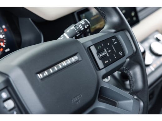 Land Rover Defender 90 Defender P400 90 X-Dynamic SE GRIJS KENTEKEN | 66.800 EXCL BTW | Luchtvering | Jumpseat | Afn ... ActivLease financial lease