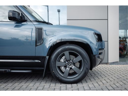 Land Rover Defender 90 Defender P400 90 X-Dynamic SE GRIJS KENTEKEN | 66.800 EXCL BTW | Luchtvering | Jumpseat | Afn ... ActivLease financial lease