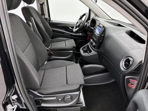 Mercedes-Benz eVito eVito Extra Lang 66 kWh DC 266km WLTP Dubbele cabine Led Schuifdeur L+R 5-zitplaatsen Navigatie C... ActivLease financial lease