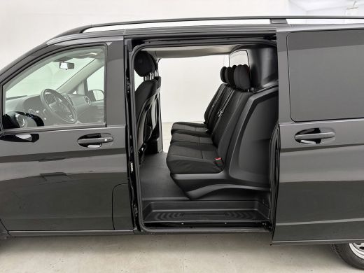 Mercedes-Benz eVito eVito Extra Lang 66 kWh DC 266km WLTP Dubbele cabine Led Schuifdeur L+R 5-zitplaatsen Navigatie C... ActivLease financial lease