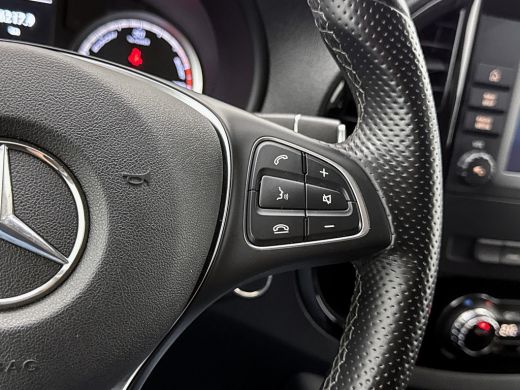 Mercedes-Benz eVito eVito Extra Lang 66 kWh DC 266km WLTP Dubbele cabine Led Schuifdeur L+R 5-zitplaatsen Navigatie C... ActivLease financial lease