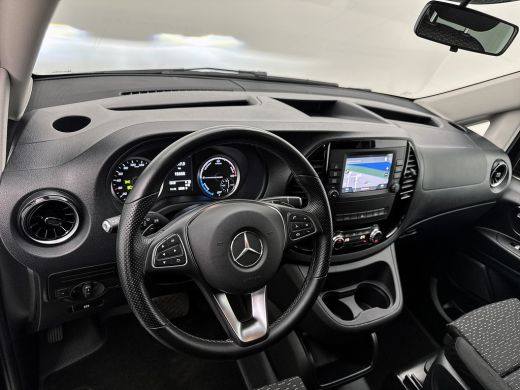 Mercedes-Benz eVito eVito Extra Lang 66 kWh DC 266km WLTP Dubbele cabine Led Schuifdeur L+R 5-zitplaatsen Navigatie C... ActivLease financial lease