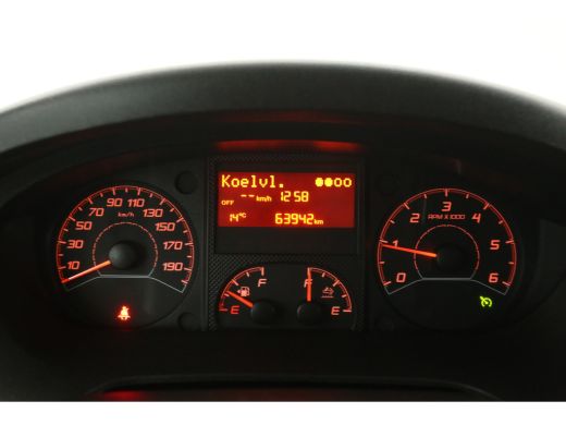 Opel Movano 2.2 BlueHdi 140PK | Bakwagen | Laadklep | Laadbak | Airco | Camera | Cruise | 3 Zits ActivLease financial lease