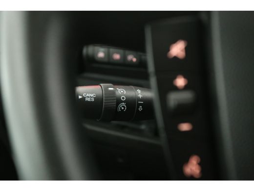 Opel Movano 2.2 BlueHdi 140PK | Bakwagen | Laadklep | Laadbak | Airco | Camera | Cruise | 3 Zits ActivLease financial lease