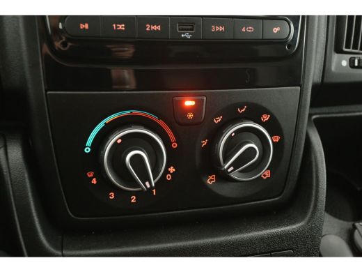 Opel Movano 2.2 BlueHdi 140PK | Bakwagen | Laadklep | Laadbak | Airco | Camera | Cruise | 3 Zits ActivLease financial lease