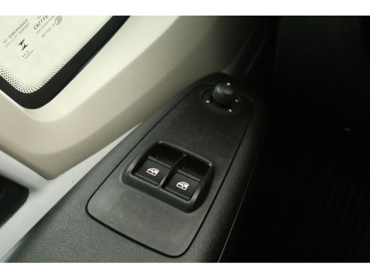 Opel Movano 2.2 BlueHdi 140PK | Bakwagen | Laadklep | Laadbak | Airco | Camera | Cruise | 3 Zits ActivLease financial lease