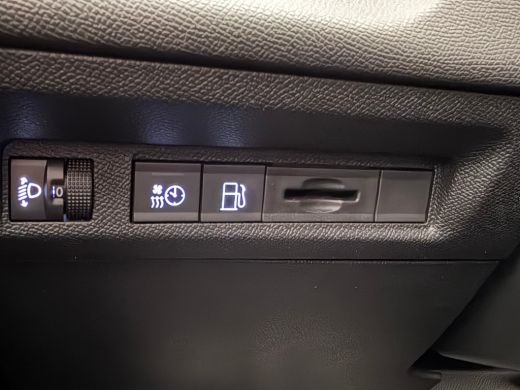 Peugeot 308 SW 1.6 Plug-in Hybrid 180 Active Pack Business Apple Carplay / Android Auto | LED Koplampen | 17"... ActivLease financial lease