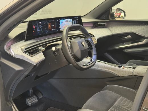 Peugeot 5008 1.2 Hybrid 136 GT | Achteruitrijcamera | Airco separaat achter | Cruise control adaptief met Stop&Go ActivLease financial lease