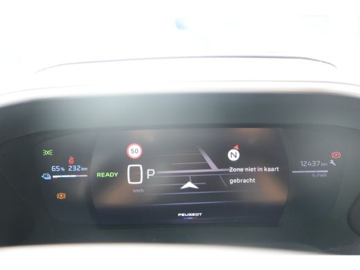 Peugeot e-2008 EV GT Avantage 54 kWh | Navi | Camera V+A | Ad. cruise | Keyless | DAB | LMV 17"| ActivLease financial lease