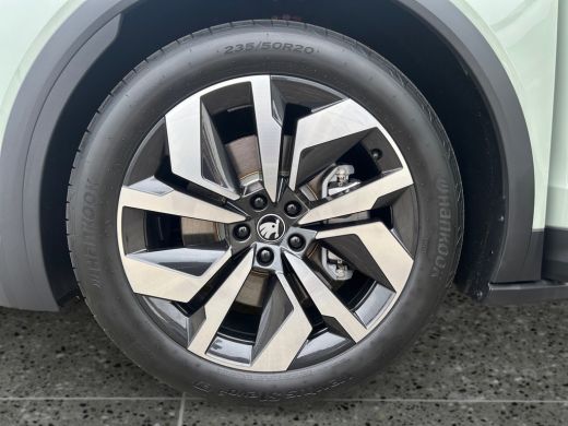 Skoda Elroq 85 286pk Sportline | Matrix-LED | Elektrische achterklep | Stoel- en stuurverwarming ActivLease financial lease