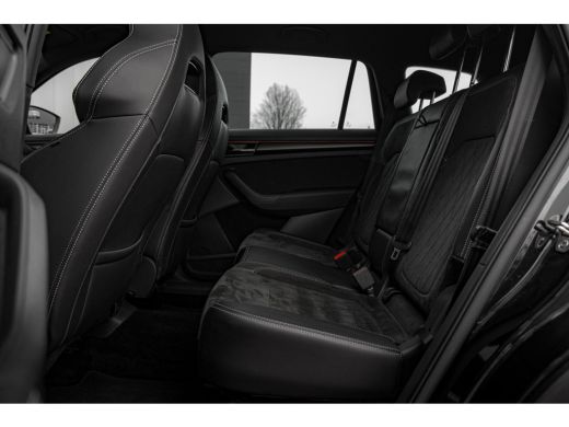 Skoda Kodiaq 1.5 TSI 150 PK Sportline Business | Trekhaak | Achteruitrijcamera | Navigatie | Carplay ActivLease financial lease