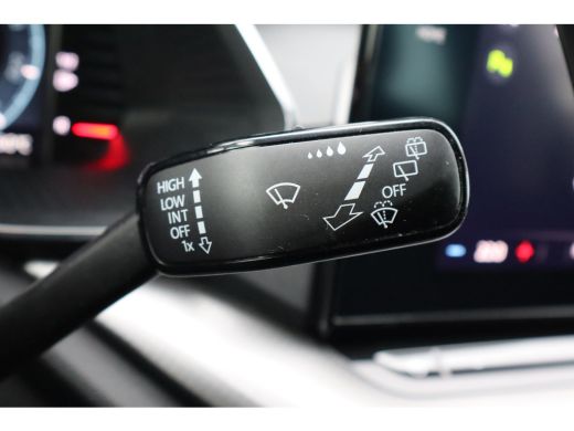 Skoda Octavia Combi 1.0 TSI Business Edition 110PK Trekhaak | Cruise control | Draadloze telefoonlader | Keyles... ActivLease financial lease