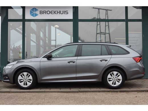 Skoda Octavia Combi 1.0 TSI Business Edition 110PK Trekhaak | Cruise control | Draadloze telefoonlader | Keyles... ActivLease financial lease